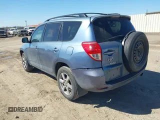 2006 Toyota RAV4 Ltd with VIN JTMZK31V366001887, listed as a IAAI auction lot 41481243 with 276,664 mi miles. Bid and sale history available at carsss.com. Image 3.