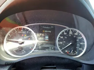 2017 Nissan Sentra SV с VIN 3N1AB7AP6HL682726, выставлен на аукционе Copart как лот 50085155 с пробегом 166 706 миль миль и Списание • Salvage title. История ставок и продаж доступна на DreamBid. Изображение 9.