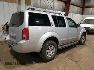 2005 Nissan Pathfinder SE z VIN 5N1AR18W15C738173, wystawiony jako Copart lot #54994755 z przebiegiem 154 776 mil mil oraz Czysty tytuł • Clean title. Historia ofert i sprzedaży dostępna na DreamBid. Obrazek 3.