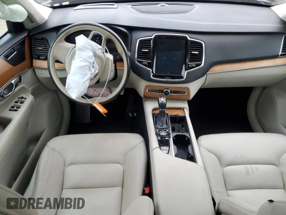 2022 Volvo XC90 Momentum с VIN YV4A22PK0N1852350, выставлен на аукционе Copart как лот 85783904 с пробегом Не указан миль и Списание • Salvage title. История ставок и продаж доступна на DreamBid. Изображение 8.