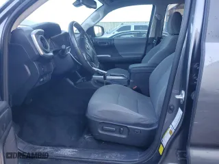 2021 Toyota Tacoma 2WD SR5 with VIN 5TFAZ5CN4MX105040, listed as a Copart auction lot 52088885 with 38,942 mi miles and Salvage Title. Bid and sale history available at carsss.com. Image 7.