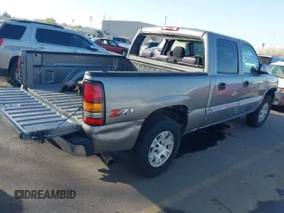2006 GMC Sierra 1500 SLT with VIN 2GTEK13Z761346124, listed as a IAAI auction lot 41992231 with 265,402 mi miles and . Bid and sale history available at carsss.com. Image 4.