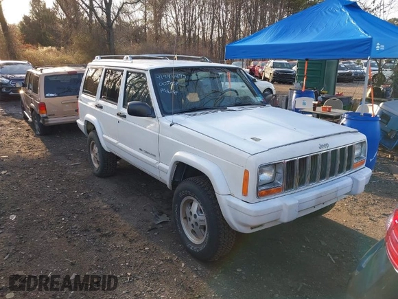 2000 Jeep Cherokee Limited with VIN 1J4FF68S3YL112376, listed as a IAAI auction lot 41946899 with 208,228 mi miles. Bid and sale history available at carsss.com. Image 1.