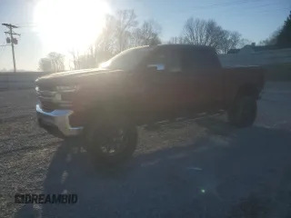 2019 Chevrolet Silverado 1500 LT with VIN 1GCUYDED2KZ278748, listed as a Copart auction lot 42137625 with 48,004 mi miles and Salvage Title. Bid and sale history available at carsss.com. Image 1.