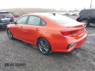 2021 Kia Forte GT-Line with VIN 3KPF34AD5ME341174, listed as a IAAI auction lot 41915220 with 28,804 mi miles. Bid and sale history available at carsss.com. Image 3.