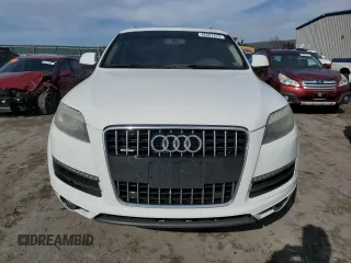 2014 Audi Q7 Prestige with VIN WA1VMAFE9ED015917, listed as a Copart auction lot 46307475 with 148,033 mi miles and Salvage title. Bid and sale history available at DreamBid. Image 5.