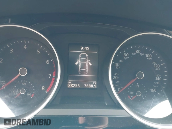 2017 Volkswagen Jetta SEL z VIN 3VWL17AJ1HM406515, wystawiony jako IAAI lot #42660560 z przebiegiem 88 253 mil mil oraz . Historia ofert i sprzedaży dostępna na DreamBid. Obrazek 7.