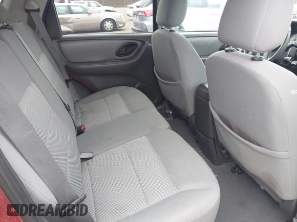 2005 Ford Escape XLT с VIN 1FMCU93185KB25796, выставлен на аукционе IAAI как лот 42374603 с пробегом 248 276 миль миль и . История ставок и продаж доступна на DreamBid. Изображение 8.