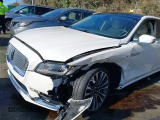2018 Lincoln Continental Select with VIN 1LN6L9SK1J5601485, listed as a IAAI auction lot 41185264 with 53,351 mi miles. Bid and sale history available at carsss.com. Image 6.