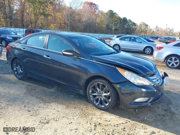 2012 Hyundai Sonata 2.0T SE with VIN 5NPEC4AB9CH338203, listed as a IAAI auction lot 40999466 with 170,966 mi miles. Bid and sale history available at carsss.com. Image 1.