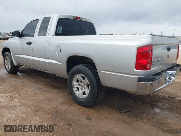2006 Dodge Dakota SLT with VIN 1D7HE42K36S616014, listed as a IAAI auction lot 41445717 with 265,529 mi miles and . Bid and sale history available at carsss.com. Image 3.