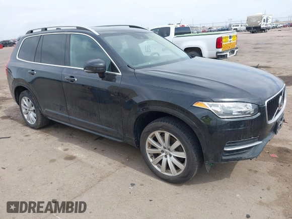 2016 Volvo XC90 T6 Momentum z VIN YV4A22PK5G1077742, wystawiony jako IAAI lot #41903914 z przebiegiem 122 843 mil mil oraz . Historia ofert i sprzedaży dostępna na DreamBid. Obrazek 1.