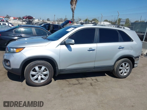 2013 Kia Sorento LX with VIN 5XYKT4A6XDG356336, listed as a IAAI auction lot 42503679 with 236,752 mi miles and . Bid and sale history available at DreamBid. Image 15.