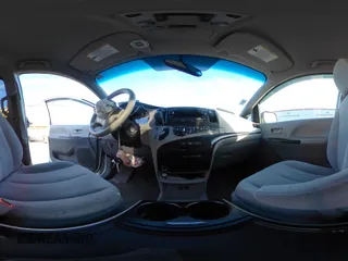 2014 Toyota Sienna LE AAS with VIN 5TDKK3DC2ES483679, listed as a IAAI auction lot 41547261 with 142,697 mi miles. Bid and sale history available at carsss.com. Image 19.