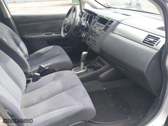 2009 Nissan Versa 1.8 S with VIN 3N1BC13E79L467366, listed as a IAAI auction lot 41800311 with 116,579 mi miles. Bid and sale history available at carsss.com. Image 5.