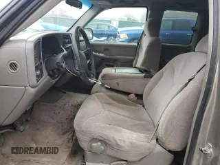 2000 GMC New Sierra 1500 SLE with VIN 2GTEC19T9Y1126938, listed as a Copart auction lot 43553875 with 416,774 mi miles and Salvage Title. Bid and sale history available at carsss.com. Image 7.
