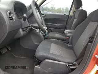 2010 Jeep Patriot Sport z VIN 1J4NF2GB8AD557735, wystawiony jako Copart lot #56532175 z przebiegiem 160 576 mil mil oraz Szkoda całkowita • Salvage title. Historia ofert i sprzedaży dostępna na DreamBid. Obrazek 7.