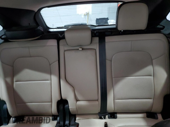 2020 Ford Escape Titanium с VIN 1FMCU9J92LUA37546, выставлен на аукционе Copart как лот 55102925 с пробегом 83 059 миль миль и Списание • Salvage title. История ставок и продаж доступна на DreamBid. Изображение 10.