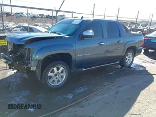2008 Chevrolet Avalanche LS with VIN 3GNFK12308G226636, listed as a IAAI auction lot 41392242 with 276,774 mi miles and . Bid and sale history available at DreamBid. Image 2.