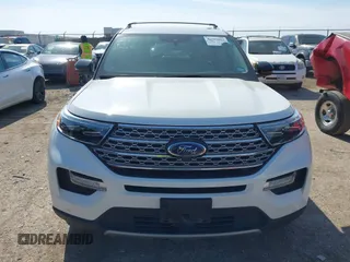2020 Ford Explorer Limited with VIN 1FM5K8FW9LGB30926, listed as a IAAI auction lot 41582012 with 65,207 mi miles. Bid and sale history available at carsss.com. Image 12.