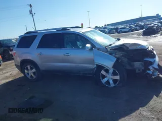 2010 GMC Acadia SLT1 with VIN 1GKLVMED7AJ110609, listed as a IAAI auction lot 41757995 with 183,690 mi miles. Bid and sale history available at carsss.com. Image 13.