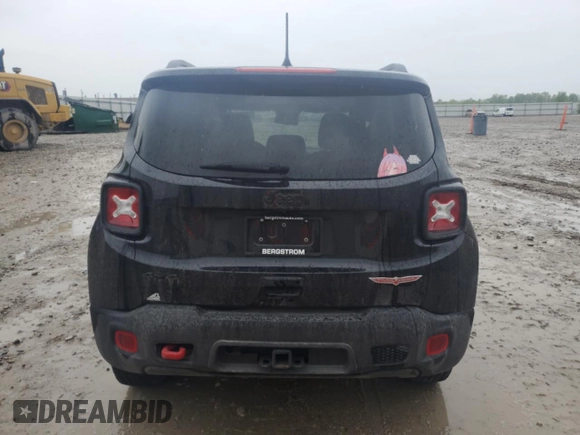 2023 Jeep Renegade Trailhawk with VIN ZACNJDC11PPP59062, listed as a Copart auction lot 58335455 with 9,392 mi miles and Salvage title. Bid and sale history available at DreamBid. Image 6.