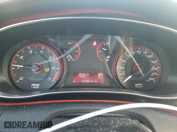 2016 Dodge Dart SXT z VIN 1C3CDFBB7GD564612, wystawiony jako Copart lot #51389005 z przebiegiem 123 629 mil mil oraz Szkoda całkowita • Salvage title. Historia ofert i sprzedaży dostępna na DreamBid. Obrazek 9.
