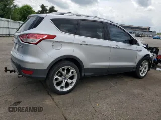 2013 Ford Escape Titanium с VIN 1FMCU9J92DUD31093, выставлен на аукционе Copart как лот 57121425 с пробегом 107 979 миль миль и Списание • Salvage title. История ставок и продаж доступна на DreamBid. Изображение 3.