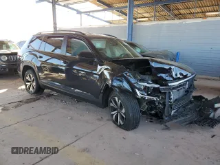 2024 Volkswagen Atlas SE with VIN 1V2LR2CAXRC577437, listed as a Copart auction lot 43693485 with 8,342 mi miles and Salvage title. Bid and sale history available at DreamBid. Image 4.
