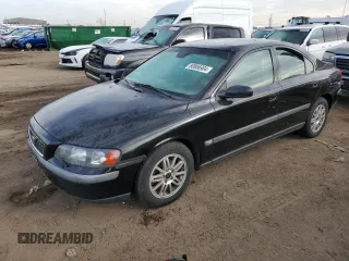 2004 Volvo S60 with VIN YV1RS61T142350562, listed as a Copart auction lot 80986904 with 156,692 mi miles and Salvage Title. Bid and sale history available at carsss.com. Image 1.