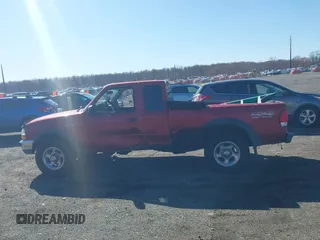 2000 Ford Ranger XL with VIN 1FTZR15V1YTB19905, listed as a IAAI auction lot 41833494 with 293,034 mi miles. Bid and sale history available at carsss.com. Image 14.