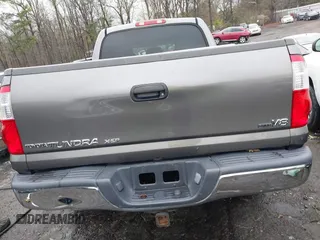 2005 Toyota Tundra SR5 with VIN 5TBET34135S478458, listed as a IAAI auction lot 41844226 with 278,170 mi miles and . Bid and sale history available at DreamBid. Image 16.