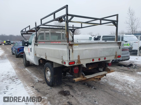 2012 Ford F-250 XL z VIN 1FDBF2A61CEA82989, wystawiony jako IAAI lot #41554078 z przebiegiem 257 846 mil mil oraz . Historia ofert i sprzedaży dostępna na DreamBid. Obrazek 3.