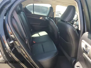 2014 Lexus CT 200h with VIN JTHKD5BH3E2190268, listed as a Copart auction lot 61480845 with 84,631 mi miles and Salvage title. Bid and sale history available at DreamBid. Image 10.