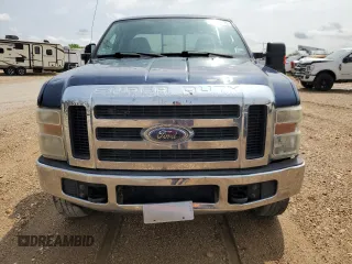 2008 Ford F-250 XL с VIN 1FTSX21508EB12984, выставлен на аукционе Copart как лот 54117175 с пробегом 131 009 миль миль и Чистый • Clean title. История ставок и продаж доступна на DreamBid. Изображение 5.