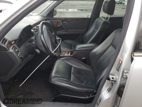 2002 Mercedes-Benz E-Class with VIN WDBJF65J62B473334, listed as a Copart auction lot 78078894 with 136,073 mi miles and Salvage Title. Bid and sale history available at carsss.com. Image 7.