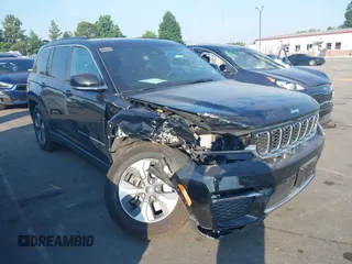 2024 Jeep Grand Cherokee с VIN 1C4RJYB65RC145793, выставлен на аукционе IAAI как лот 42544596 с пробегом 32 185 миль миль и . История ставок и продаж доступна на DreamBid. Изображение 1.