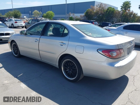 2003 Lexus ES 300 with VIN JTHBF30G130098626, listed as a IAAI auction lot 42042502 with 266,216 mi miles and . Bid and sale history available at DreamBid. Image 3.