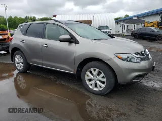 2012 Nissan Murano SL z VIN JN8AZ1MW0CW234899, wystawiony jako Copart lot #57774795 z przebiegiem 119 752 mil mil oraz Czysty tytuł • Clean title. Historia ofert i sprzedaży dostępna na DreamBid. Obrazek 4.