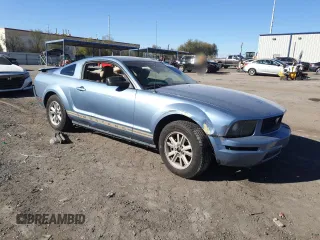 2007 Ford Mustang Deluxe z VIN 1ZVFT80N475227021, wystawiony jako Copart lot #48391145 z przebiegiem 182 895 mil mil oraz Szkoda całkowita • Salvage title. Historia ofert i sprzedaży dostępna na DreamBid. Obrazek 4.