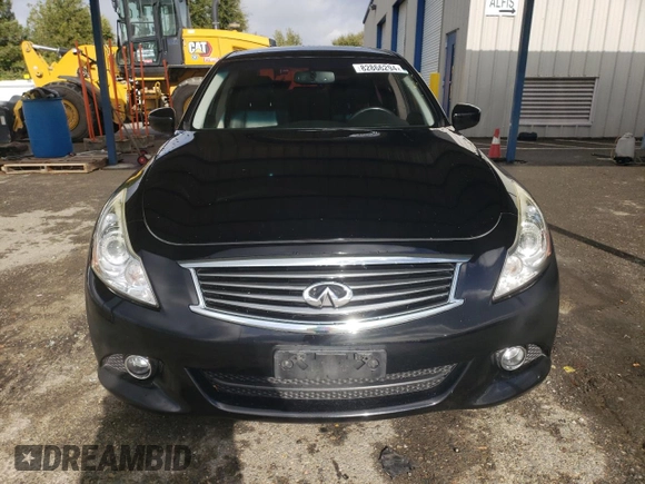 2015 Infiniti Q40 with VIN JN1CV6AR7FM524071, listed as a Copart auction lot 82866294 with 102,447 mi miles and Salvage Title. Bid and sale history available at carsss.com. Image 5.