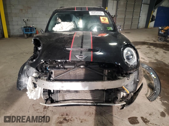 2015 MINI Hardtop 4 Door S with VIN WMWXU3C55F2B62019, listed as a Copart auction lot 46853535 with 124,919 mi miles and Salvage title. Bid and sale history available at DreamBid. Image 5.