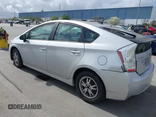 2011 Toyota Prius I with VIN JTDKN3DU8B5301761, listed as a IAAI auction lot 41916082 with 183,834 mi miles. Bid and sale history available at carsss.com. Image 3.