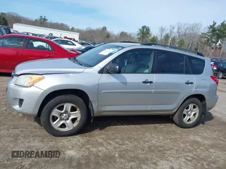 2011 Toyota RAV4 with VIN 2T3BK4DV9BW050460, listed as a IAAI auction lot 41914621 with 196,912 mi miles. Bid and sale history available at carsss.com. Image 15.