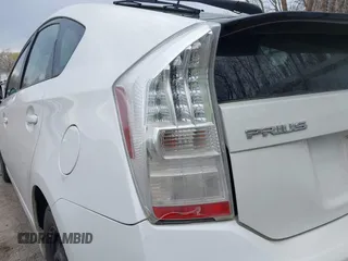 2010 Toyota Prius II with VIN JTDKN3DU1A0241222, listed as a IAAI auction lot 42102110 with 199,895 mi miles. Bid and sale history available at carsss.com. Image 13.