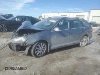 2012 Volkswagen Jetta SportWagen TDI w/Sunroof & Nav with VIN 3VWPL7AJ4CM645626, listed as a Copart auction lot 89278205 with 174,684 mi miles and Salvage Title. Bid and sale history available at carsss.com. Image 1.