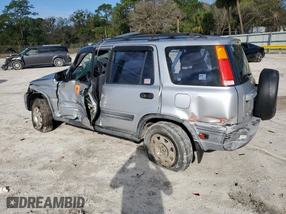 2001 Honda CR-V LX with VIN JHLRD18401S026020, listed as a Copart auction lot 46392875 with 123,210 mi miles and Salvage Title. Bid and sale history available at carsss.com. Image 2.