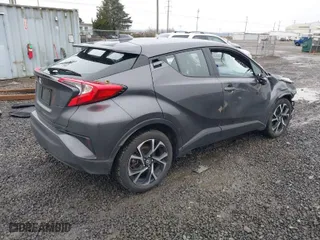 2022 Toyota C-HR XLE with VIN NMTKHMBX0NR143424, listed as a IAAI auction lot 41563041 with 17,074 mi miles. Bid and sale history available at carsss.com. Image 4.
