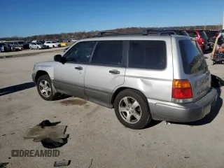 1999 Subaru Forester S with VIN JF1SF6559XH747645, listed as a Copart auction lot 83070134 with 0 mi miles and Salvage Title. Bid and sale history available at carsss.com. Image 2.