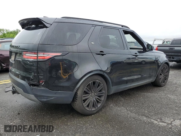 2017 Land Rover Discovery HSE Luxury z VIN SALRHBBV7HA045326, wystawiony jako Copart lot #60055655 z przebiegiem 73 958 mil mil oraz Szkoda całkowita • Salvage title. Historia ofert i sprzedaży dostępna na DreamBid. Obrazek 3.